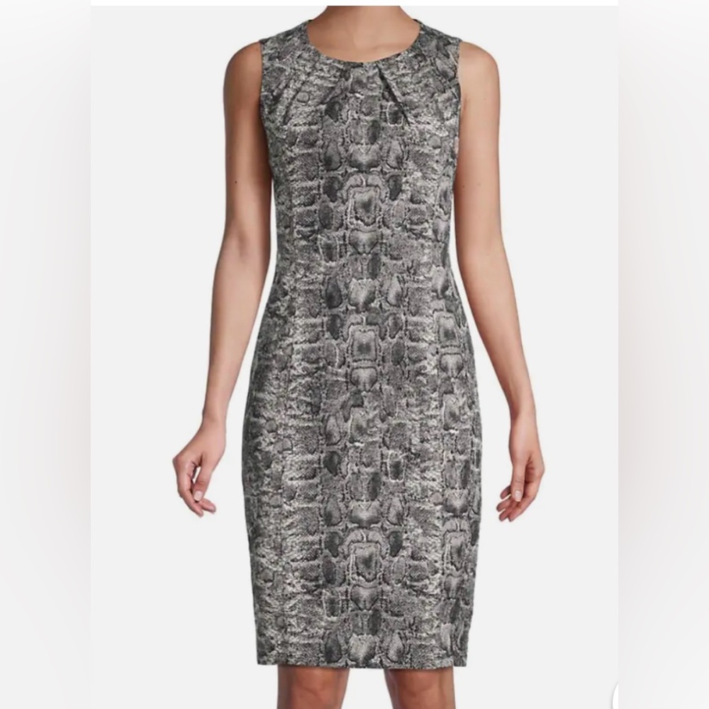 Leslie Faye‎ women’s size 10 sleeveless back zip dress
